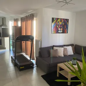 https://appartement-t2-residence-au-calme-parking-prive.fr-provencehotel.com